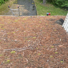 Roof-Cleaning-in-Lenox-MA 1