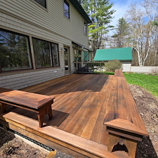 Top-Notch-Deck-Staining-in-West-Stockbridge-MA 3