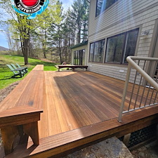 Top-Notch-Deck-Staining-in-West-Stockbridge-MA 4